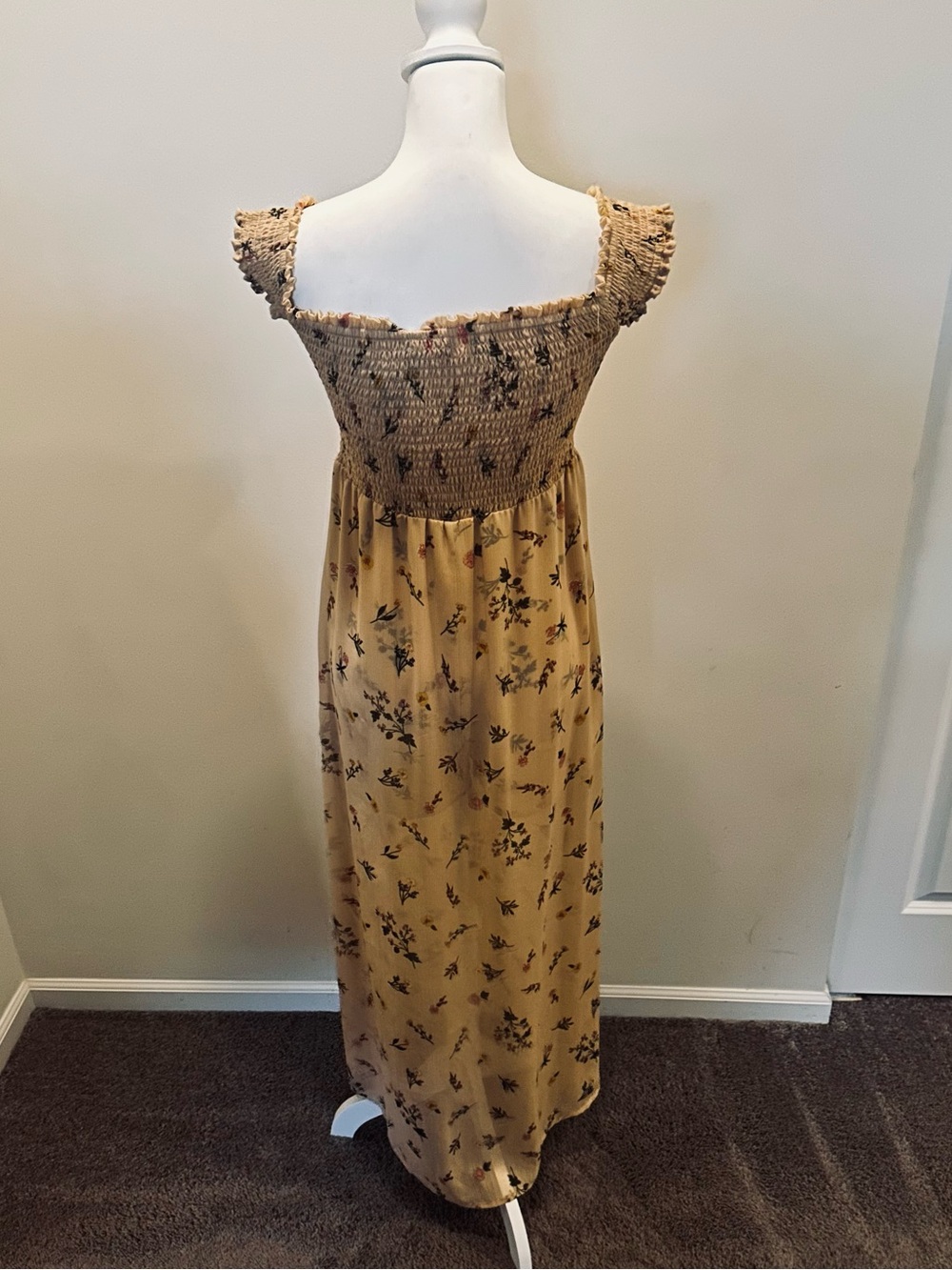 Altar'd State Women’s Floral Flowy Smocked Maxi Romper - Picture 7 of 8